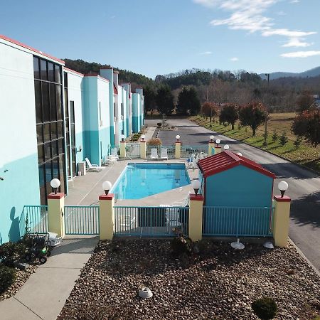 Econo Lodge Newport Extérieur photo