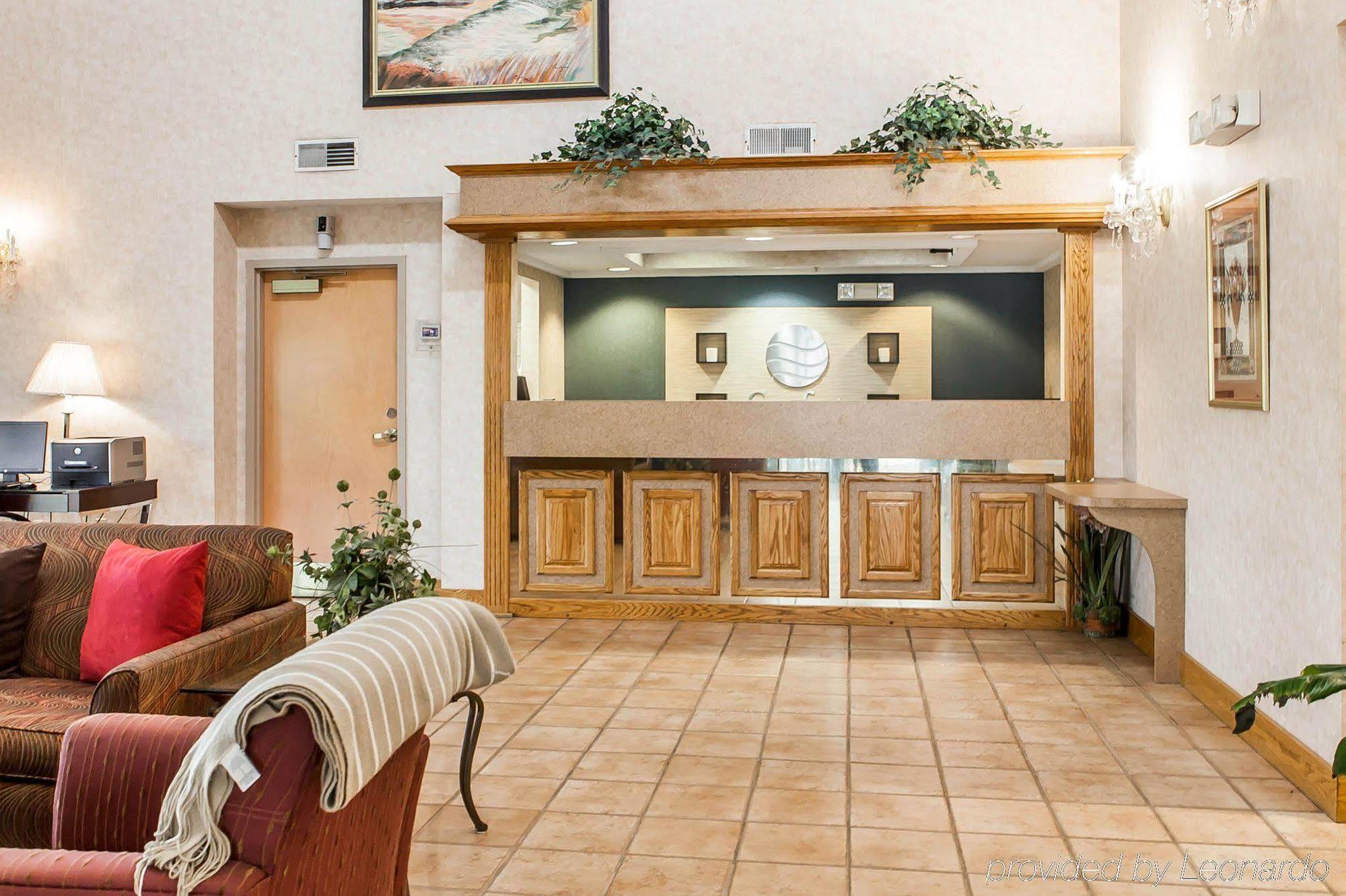 Econo Lodge Newport Extérieur photo