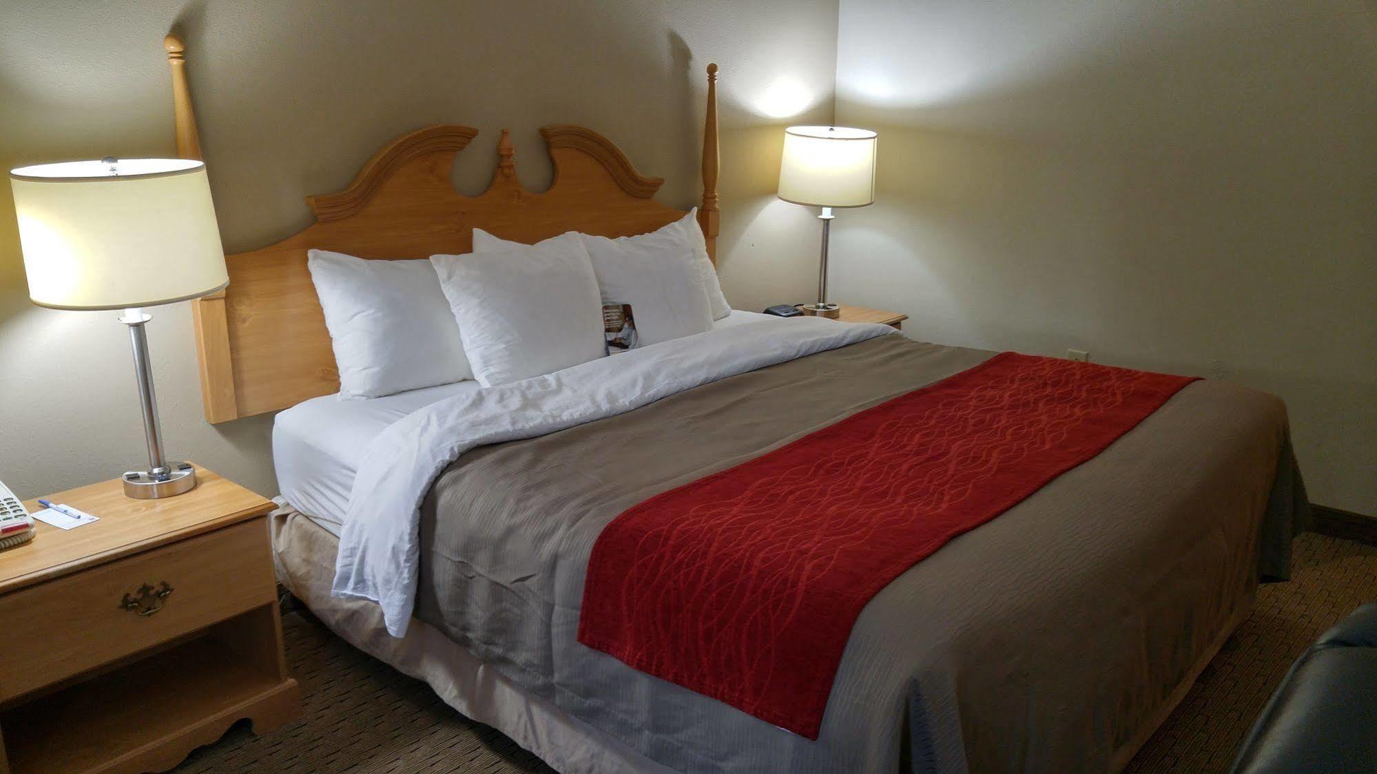 Econo Lodge Newport Extérieur photo